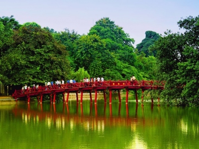 Red Bridge in Hoan Kiem Lake