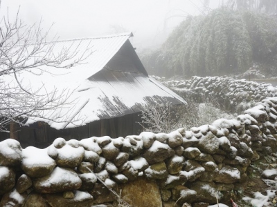 snow seldom appear in sapa