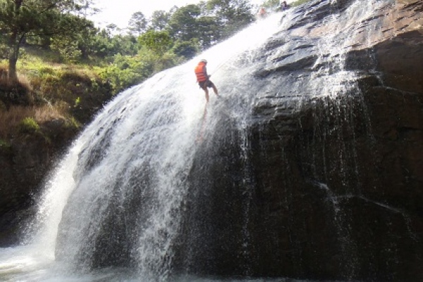The adventure activity - Canyoning in Dalat