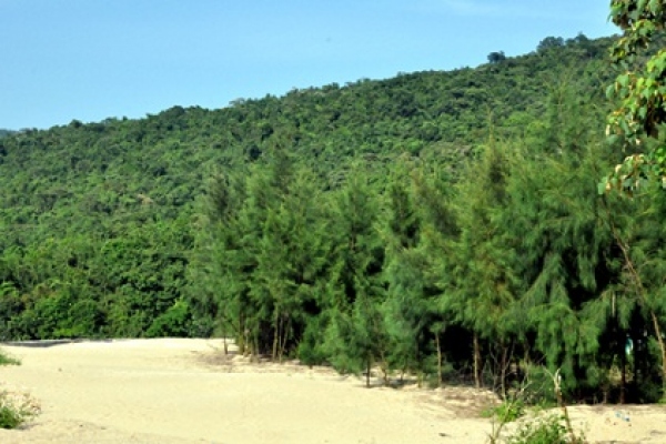 Ba Mun Island 