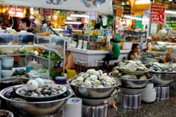 Best street for street food in Saigon