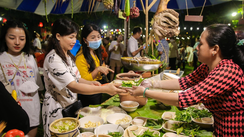 the first cashless Quang Nam Cultural Food Festival 