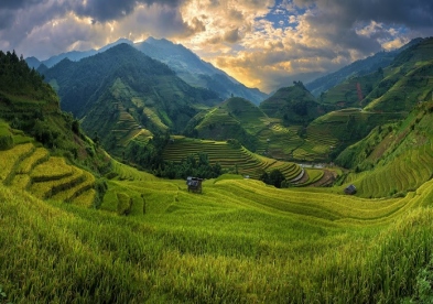 Bac Ha Trekking Tour