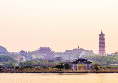 Bai Dinh Pagoda & Trang An