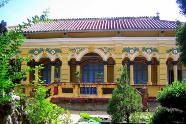 Nam Nha Pagoda