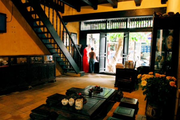 Hanoi Ancient House at 87 Ma May Street