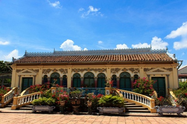 Binh Thuy Ancient House