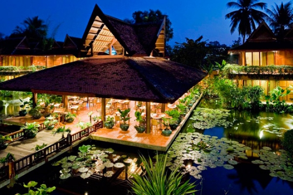 Angkor Village Hotel