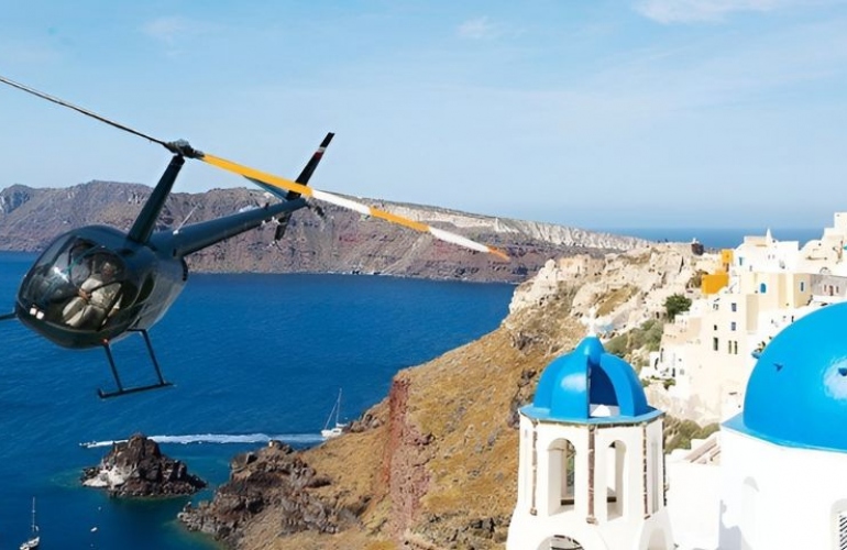 Luxury in the Skies: Exploring Santorini by Private Plane